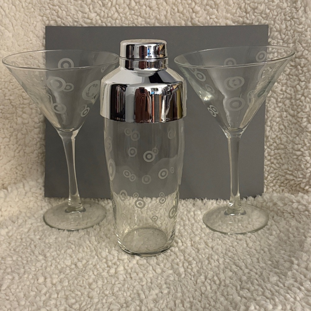 Target Clear Martini Set with Circle Design